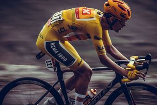 Ani gram navíc. Proč cyklisté na Tour vypadají jako kostry - Seznam Zprávy
